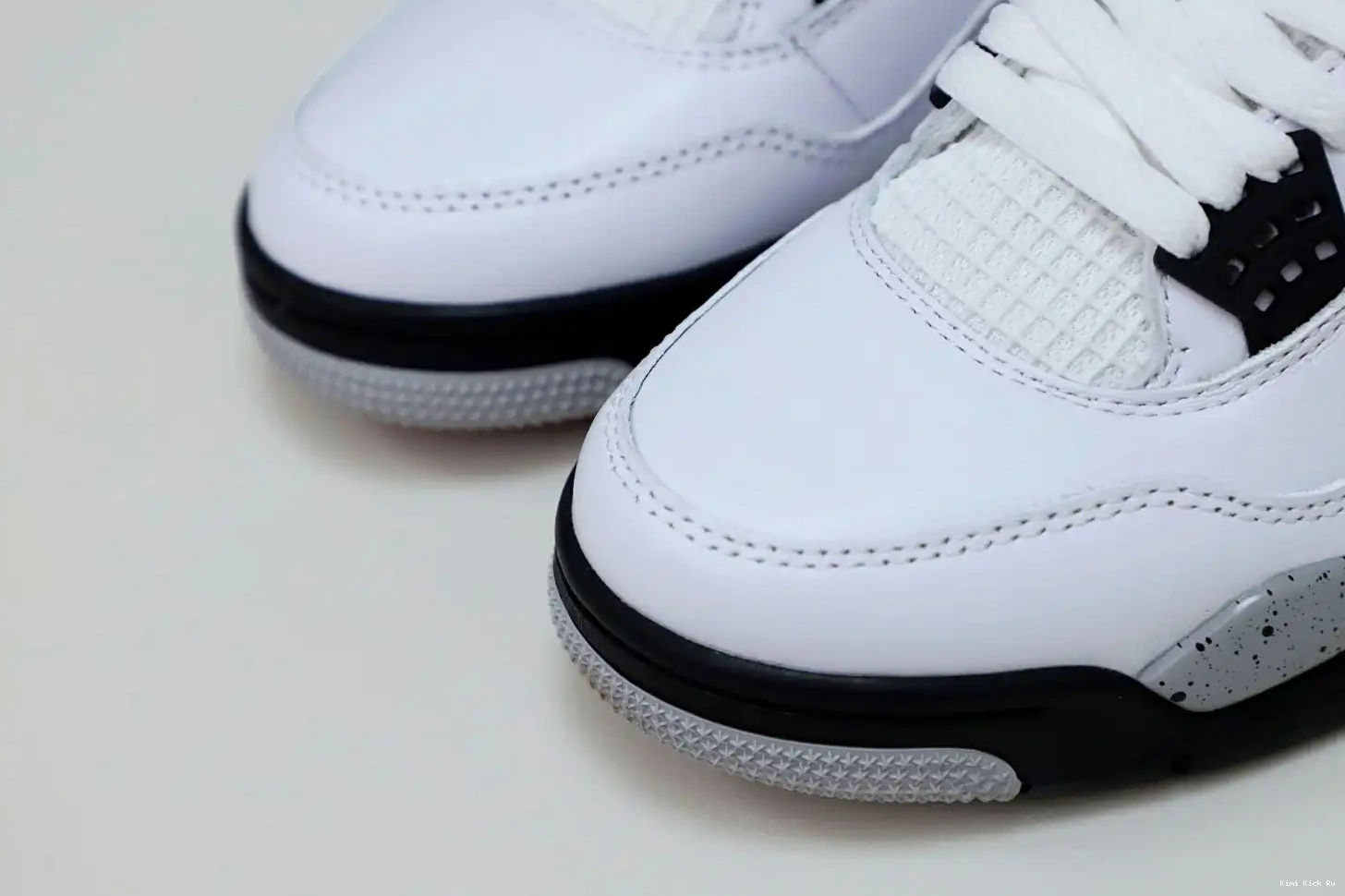 White Jordan Retro Air Kimikick 4 Cement 0706